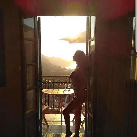Symi Sunshine Apartment Luaran gambar