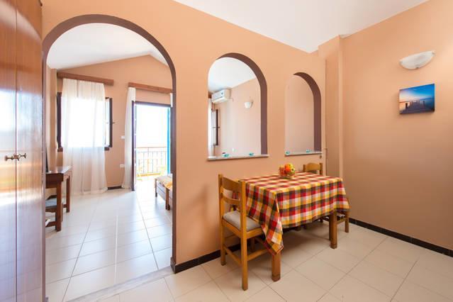 Symi Sunshine Apartment Luaran gambar