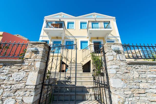 Symi Sunshine Apartment Luaran gambar