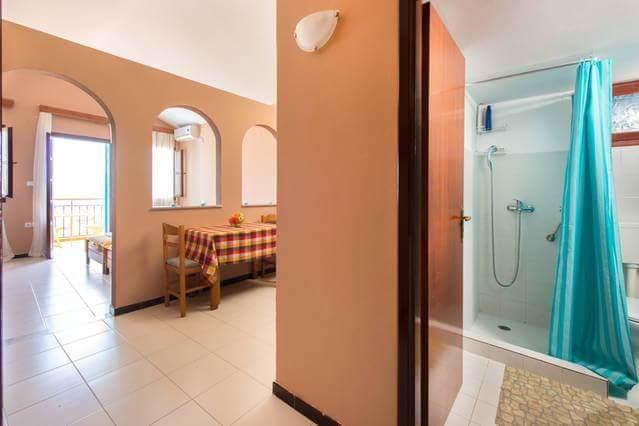 Symi Sunshine Apartment Bilik gambar