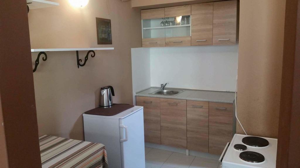 Symi Sunshine Apartment Luaran gambar